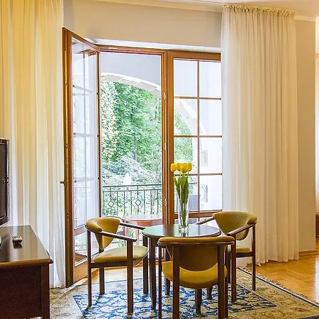 Zameczek Resort Polanica-Zdrój