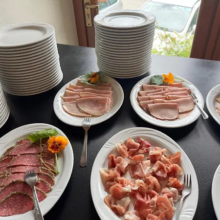 度假村 薇拉扎梅泽科酒店 3*